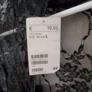 H&M Dresses - Long Sleeve Lace Dress H&M Dresses - Long Sleeve Lace Dress